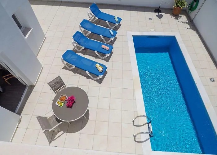 Paradise - Ambar Villa